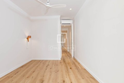 Apartment à vendre à Barcelona, Espagne, 2 chambres, 90 m2 No. 150462 - photo 21