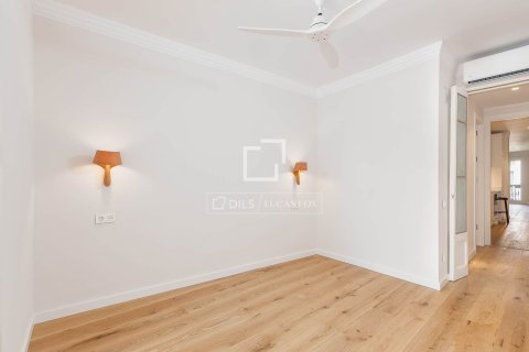 Apartment à vendre à Barcelona, Espagne, 2 chambres, 90 m2 No. 150462 - photo 22