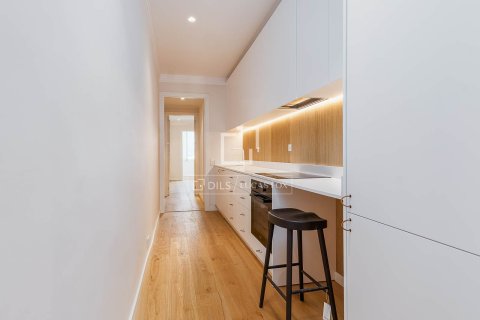 Apartment à vendre à Barcelona, Espagne, 2 chambres, 90 m2 No. 150462 - photo 5