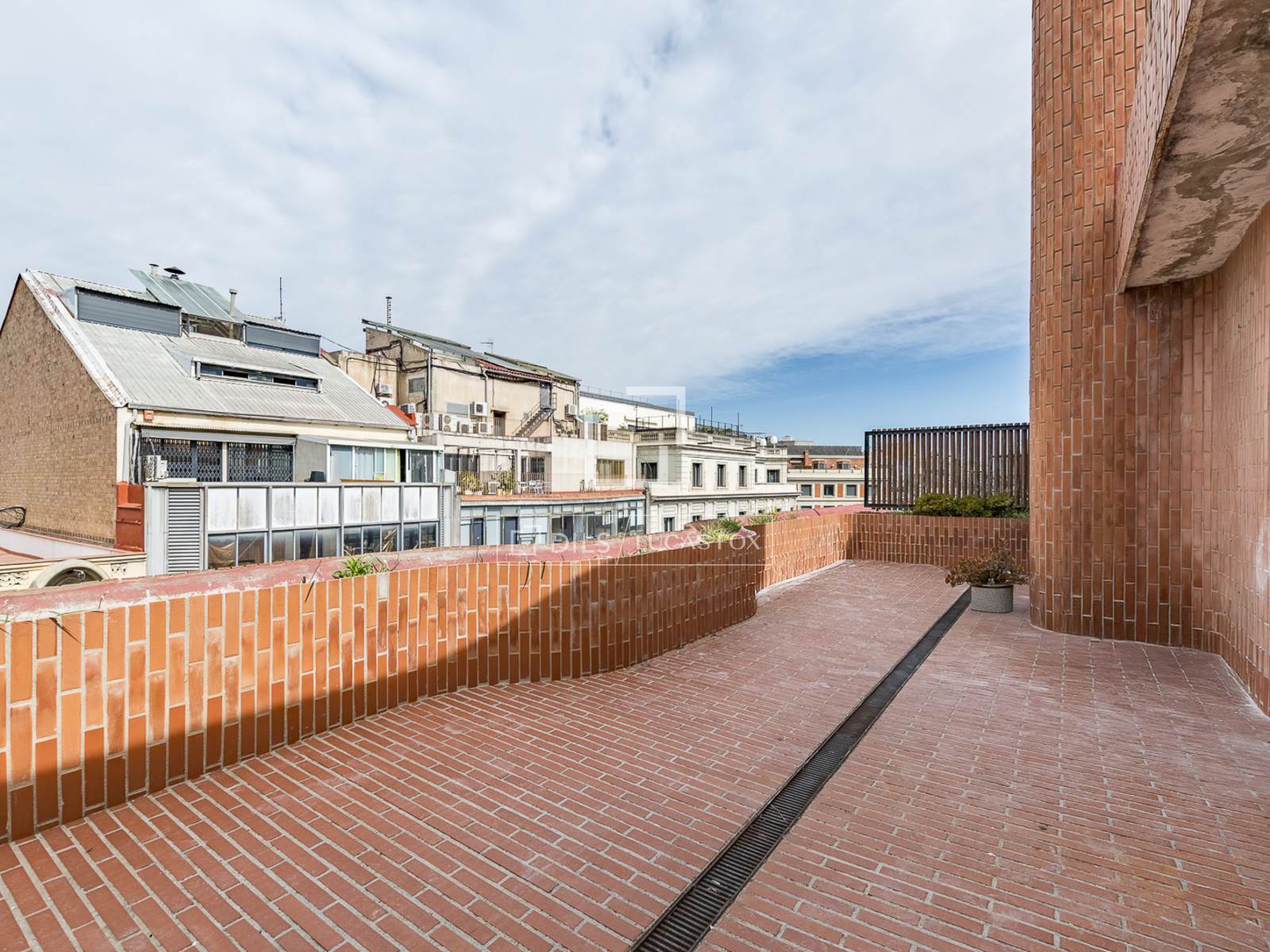 Penthauss Barcelona, Spānijā 3 istabas, 147 m2 Nr. 150467