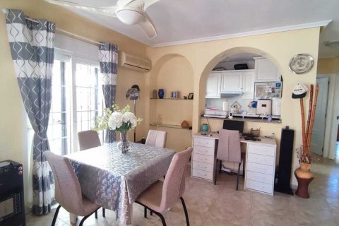 Townhouse à vendre à Playa Flamenca II, Alicante, Espagne, 3 chambres,  No. 190049 - photo 3