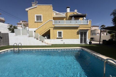 Villa à Villamartin, Alicante, Espagne 3 chambres, 175 m2 No. 190043
