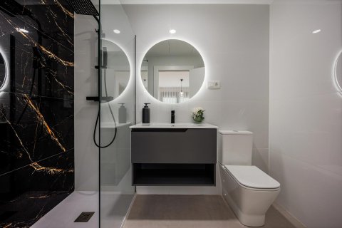 Huoneisto myytävänä Villajoyosa, Alicante, Espanja, 2 makuuhuonetta, 82 m2 No. 190044 - kuva 18
