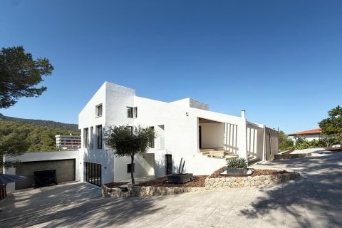 Villa for rent Cas Catala, Mallorca, Spain 5 bedrooms, 484 sq.m. No. 138215 - photo 1