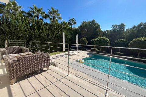 Villa for rent Nova Santa Ponsa, Mallorca, Spain 4 bedrooms, 350 sq.m. No. 138211 - photo 4
