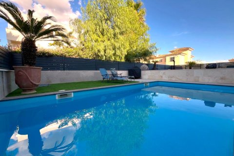Villa for rent Palma de Majorca, Mallorca, Spain 4 bedrooms, 141 sq.m. No. 138210 - photo 3