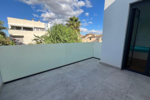 Villa for rent Palma de Majorca, Mallorca, Spain 4 bedrooms, 141 sq.m. No. 138210 - photo 9