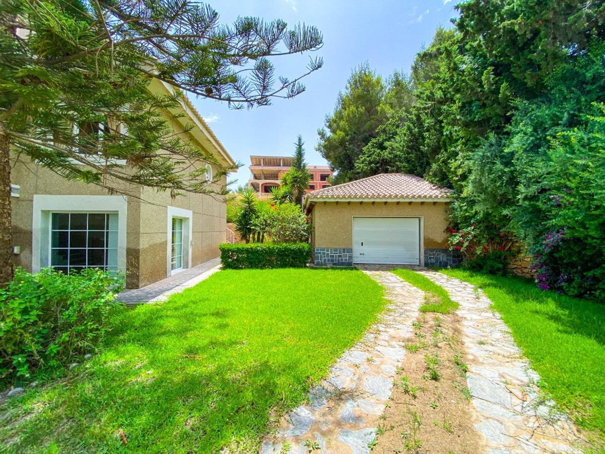Huvila Villamartin, Alicante, Espanja 7 makuuhuonetta, 430 m2 No. 80916