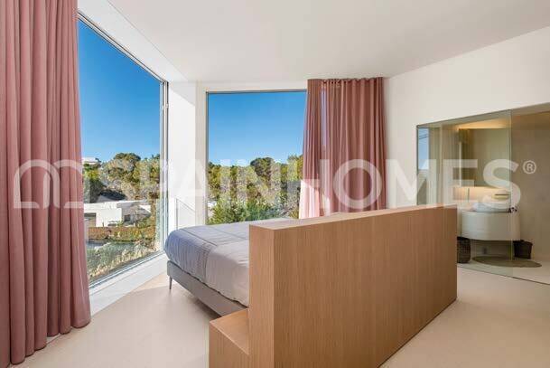 Villa en San Miguel de Salinas, Alicante, España 3 dormitorios, 482 m2 No. 195399
