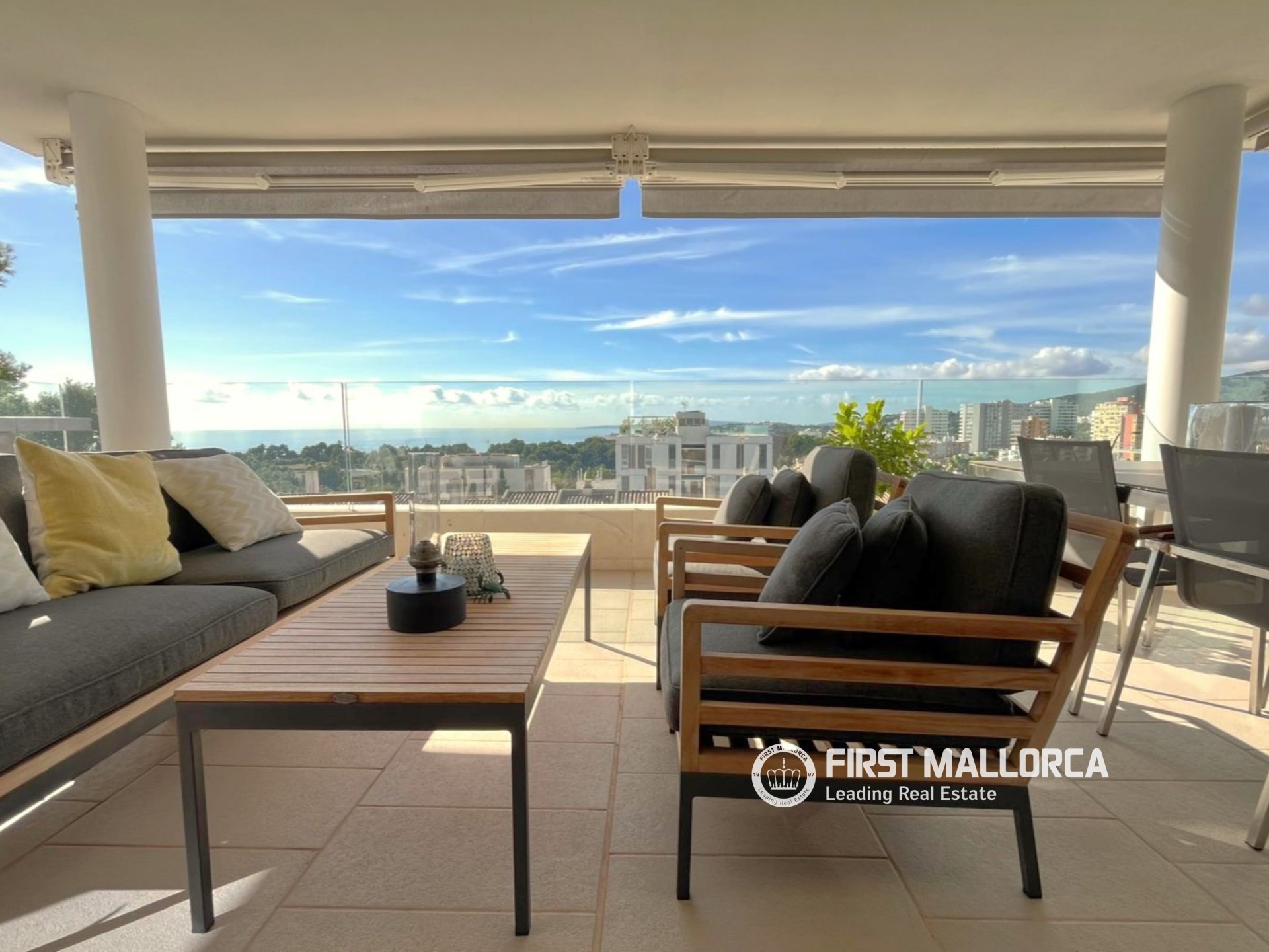 Apartamento en Palma de Mallorca, Mallorca, España 2 dormitorios, 127 m2 No. 195395