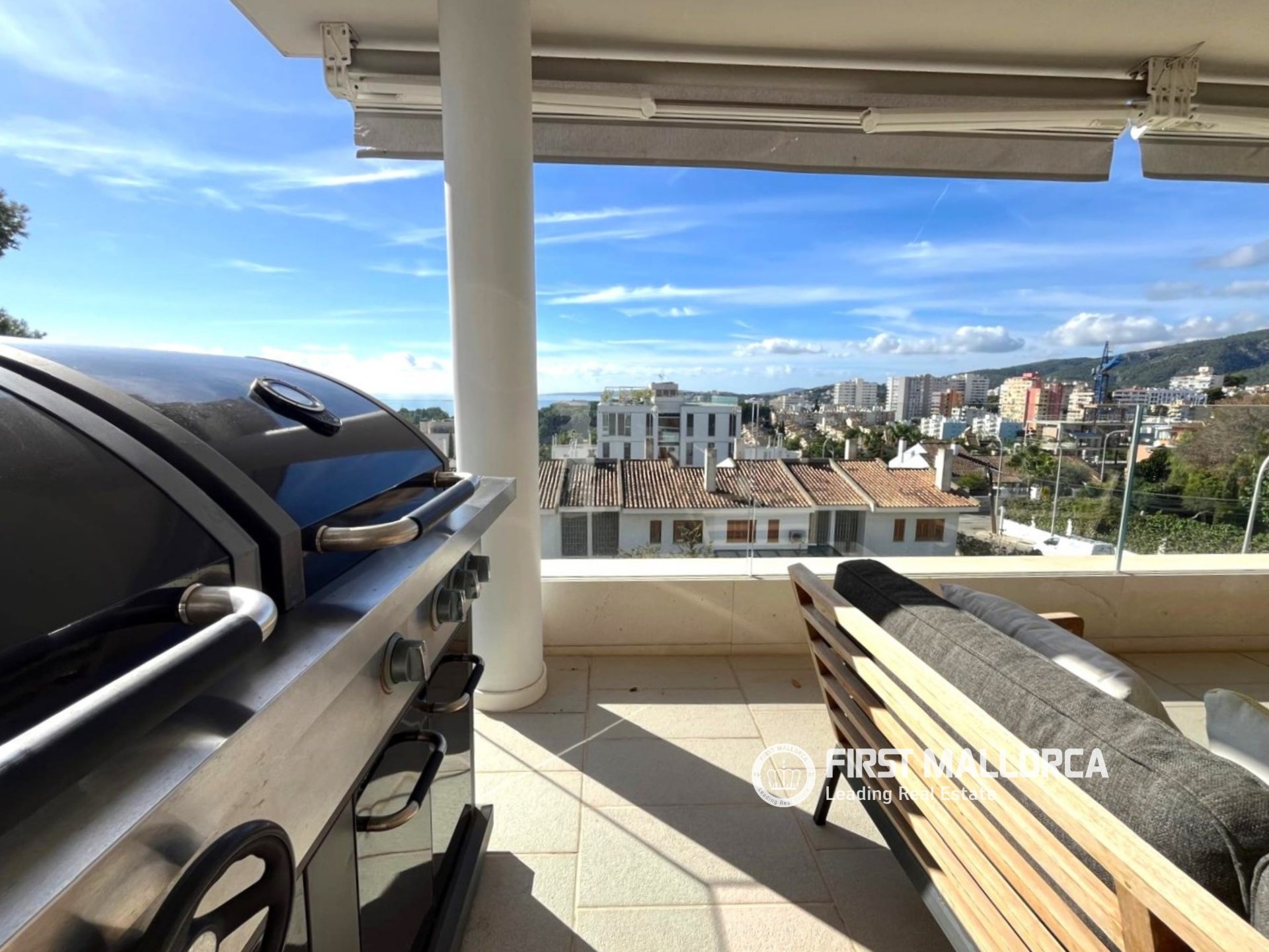 Apartamento en Palma de Mallorca, Mallorca, España 2 dormitorios, 127 m2 No. 195395