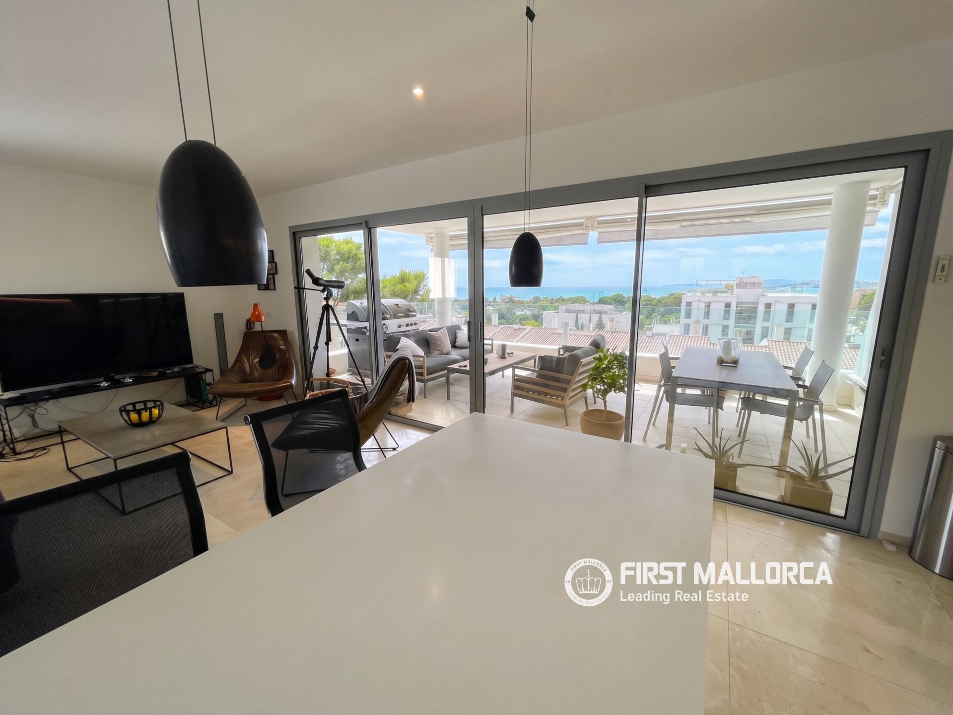 Apartamento en Palma de Mallorca, Mallorca, España 2 dormitorios, 127 m2 No. 195395