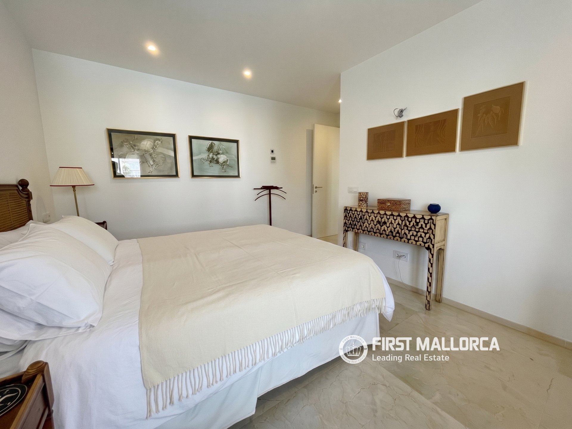Apartamento en Palma de Mallorca, Mallorca, España 2 dormitorios, 127 m2 No. 195395