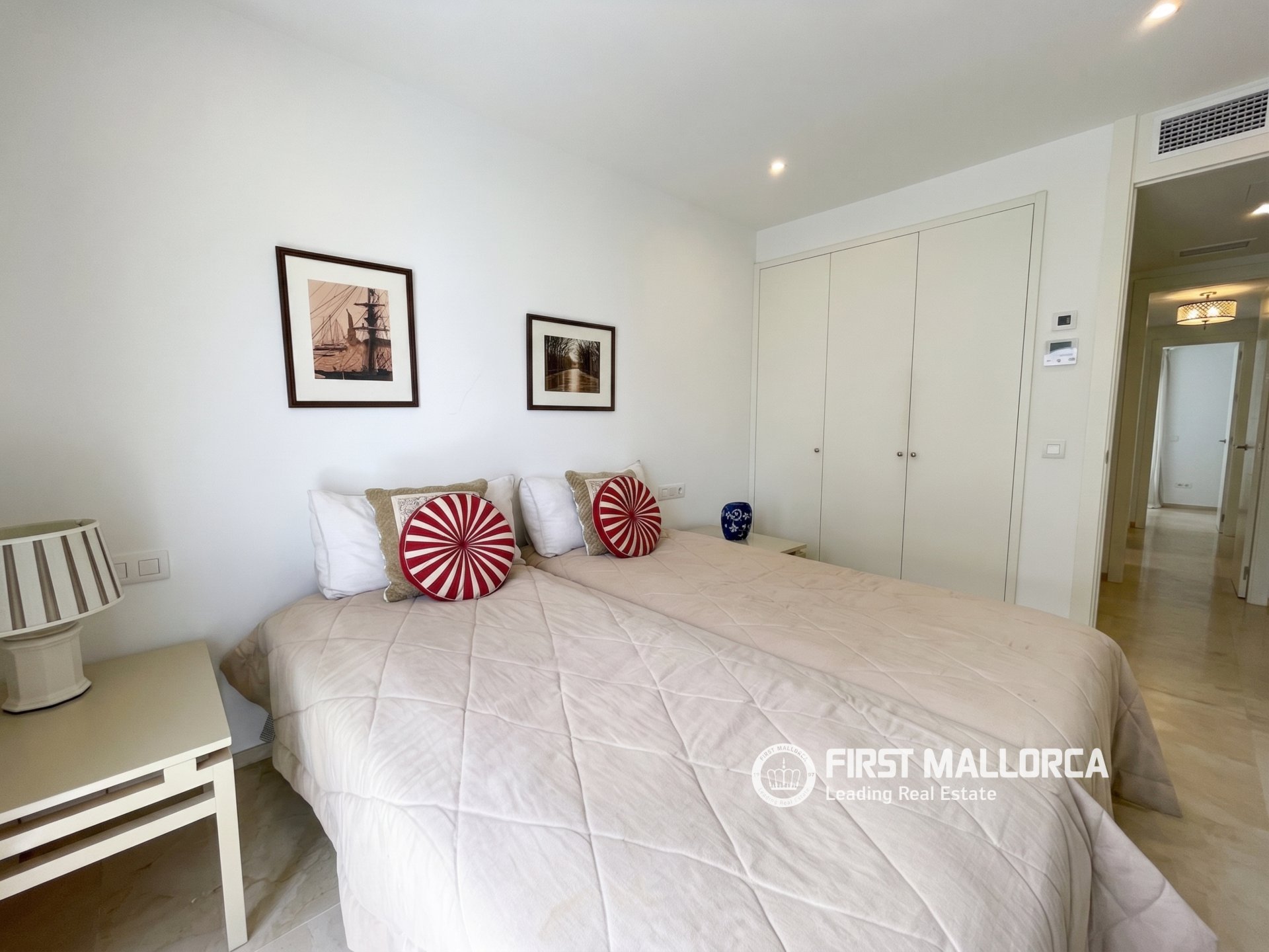 Apartamento en Palma de Mallorca, Mallorca, España 2 dormitorios, 127 m2 No. 195395