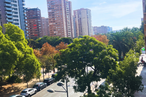 Appartamento in affitto a Valencia, Spagna 4 camere da letto, 120 mq. N° 154305 - foto 23