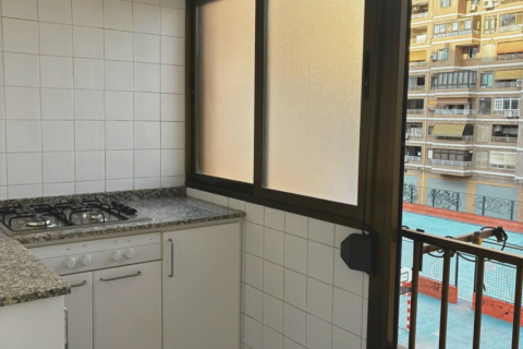 Appartamento in affitto a Valencia, Spagna 4 camere da letto, 120 mq. N° 154305 - foto 11