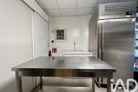 Komerciāls īpašums īrēšanai Mataro, Barcelona, Spānijā 1 istaba, 105 m2 Nr. 154308 - attēls 20