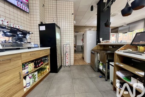 Komerciāls īpašums īrēšanai Mataro, Barcelona, Spānijā 1 istaba, 105 m2 Nr. 154308 - attēls 14