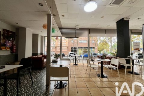 Komerciāls īpašums īrēšanai Mataro, Barcelona, Spānijā 1 istaba, 105 m2 Nr. 154308 - attēls 8