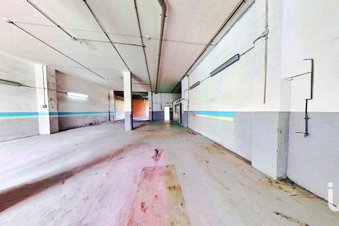 Kommersiell fastighet för uthyrning i Alicante, Spanien 2 sovrum, 400 kvm. Nr. 154303 - foto 11