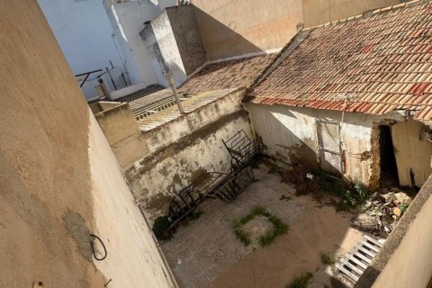 Apartment for sale in Guardamar del Segura, Alicante, Spain 5 bedrooms, 200 sq.m. No. 149461 - photo 6