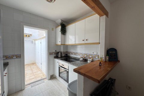 Radhus till salu i Torre de la Horadada, Alicante, Spanien 3 sovrum, 88 kvm. Nr. 149457 - foto 5