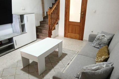 Radhus i Torrevieja, Alicante, Spanien 3 sovrum, 66 kvm. Nr. 149455