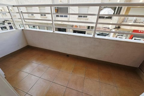 Apartment for sale in Torrevieja, Alicante, Spain 3 bedrooms,  No. 149456 - photo 21
