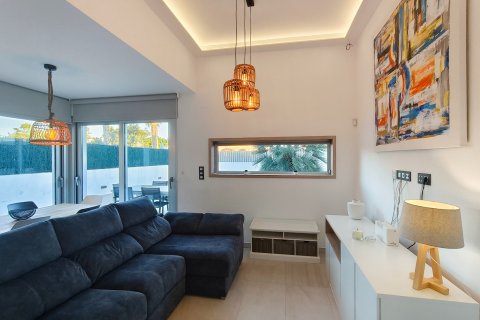 Villa zum Verkauf in Guardamar del Segura, Alicante, Spanien 3 Schlafzimmer, 125 m2 Nr. 149459 - Foto 3