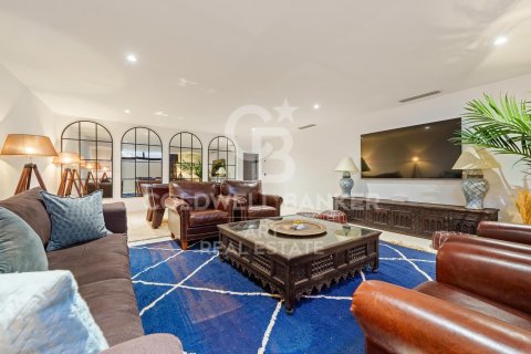 Villa for sale in Marbella, Malaga, Spain 6 bedrooms, 493 sq.m. No. 157438 - photo 6