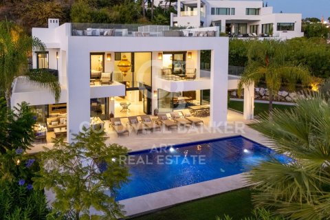 Villa till salu i Marbella, Malaga, Spanien 6 sovrum, 493 kvm. Nr. 157438 - foto 3