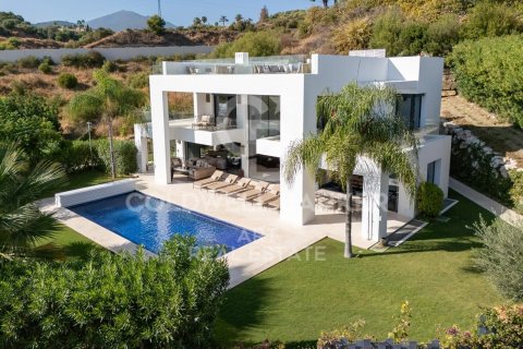 Villa till salu i Marbella, Malaga, Spanien 6 sovrum, 493 kvm. Nr. 157438 - foto 27