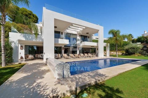 Villa for sale in Marbella, Malaga, Spain 6 bedrooms, 493 sq.m. No. 157438 - photo 26
