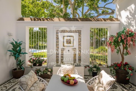 Villa till salu i Marbella, Malaga, Spanien 6 sovrum, 660 kvm. Nr. 157440 - foto 9