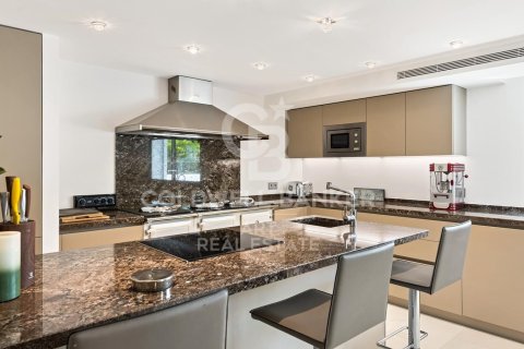 Villa pārdošanā Marbella, Malaga, Spānijā 6 istabas, 660 m2 Nr. 157440 - attēls 2