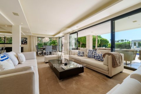 Villa à vendre à Marbella, Malaga, Espagne, 6 chambres, 484 m2 No. 157439 - photo 3