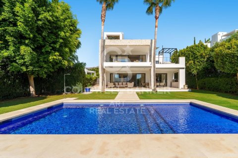 Villa à vendre à Marbella, Malaga, Espagne, 6 chambres, 484 m2 No. 157439 - photo 30