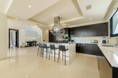Villa à vendre à Marbella, Malaga, Espagne, 6 chambres, 484 m2 No. 157439 - photo 5
