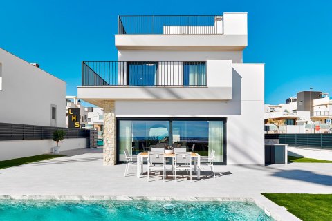 Villa in vendita San Miguel de Salinas, Alicante, Spagna 3 camere da letto, 126 mq. N° 77153 - foto 1