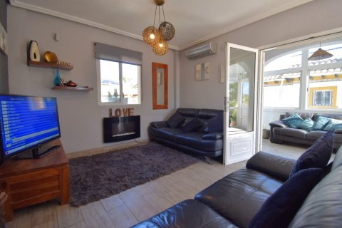 Villa for sale Playa Flamenca II, Alicante, Spain 4 bedrooms, 103 sq.m. No. 118819 - photo 9
