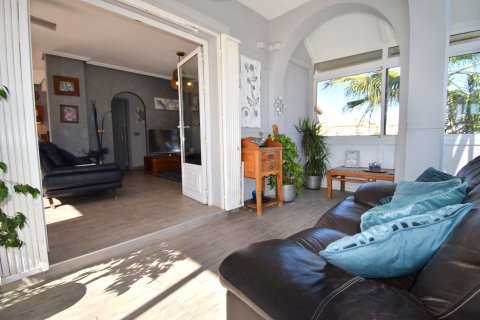 Villa for sale Playa Flamenca II, Alicante, Spain 4 bedrooms, 103 sq.m. No. 118819 - photo 4