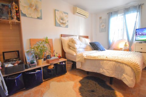 Villa for sale Playa Flamenca II, Alicante, Spain 4 bedrooms, 103 sq.m. No. 118819 - photo 20