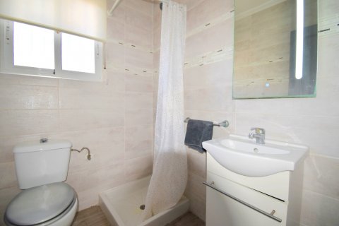 Villa for sale Playa Flamenca II, Alicante, Spain 4 bedrooms, 103 sq.m. No. 118819 - photo 23