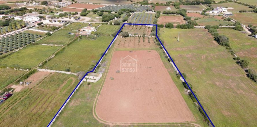 Land plot Ciutadella De Menorca, Menorca, Spain No. 110944