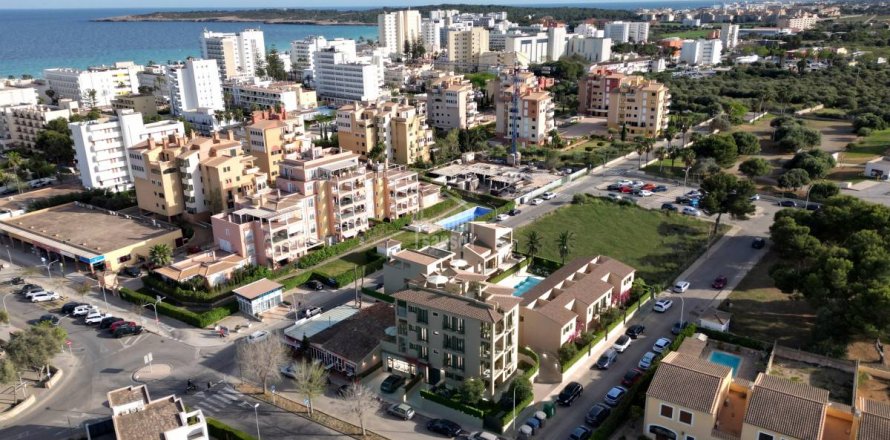Radhus Cala Millor, Mallorca, Spanien 4 sovrum, 98 kvm. Nr. 110951