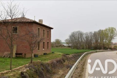 Terreno a Leon, Spagna 9805 mq. N° 185308
