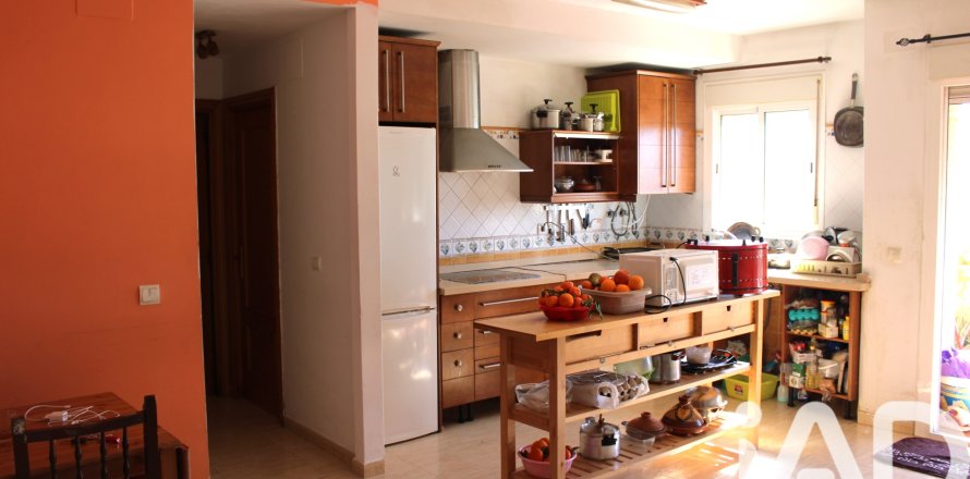 Apartment in Lepe, Huelva, Spain 2 bedrooms, 48 sq.m. No. 185306