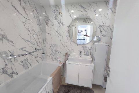 Apartment for sale in Murcia, Spain 2 bedrooms,  No. 166530 - photo 4