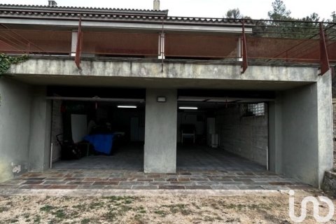 Продажа дома в Бескано, Герона, Испания 4 спальни, 40000м2 №154099 - фото 30