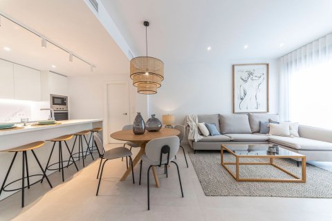 Apartment for sale in Pilar de la Horadada, Alicante, Spain 2 bedrooms, 78 sq.m. No. 145711 - photo 1